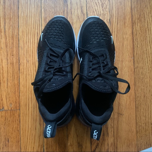 Nike Air Max 270 - Picture 4 of 7